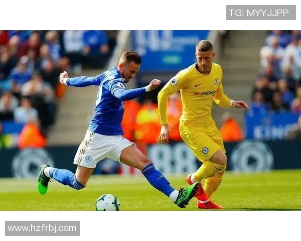 足总杯精彩对决里昂大胜那不勒斯神奇扑救点燃全场激情