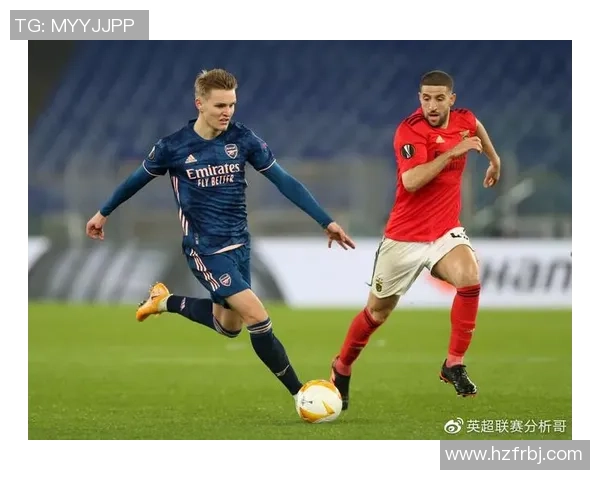 阿森纳惊险逆转本菲卡4-3神扑引发争议判罚全场沸腾